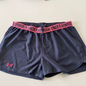 Under Armour Loose Fit Shorts- gently used